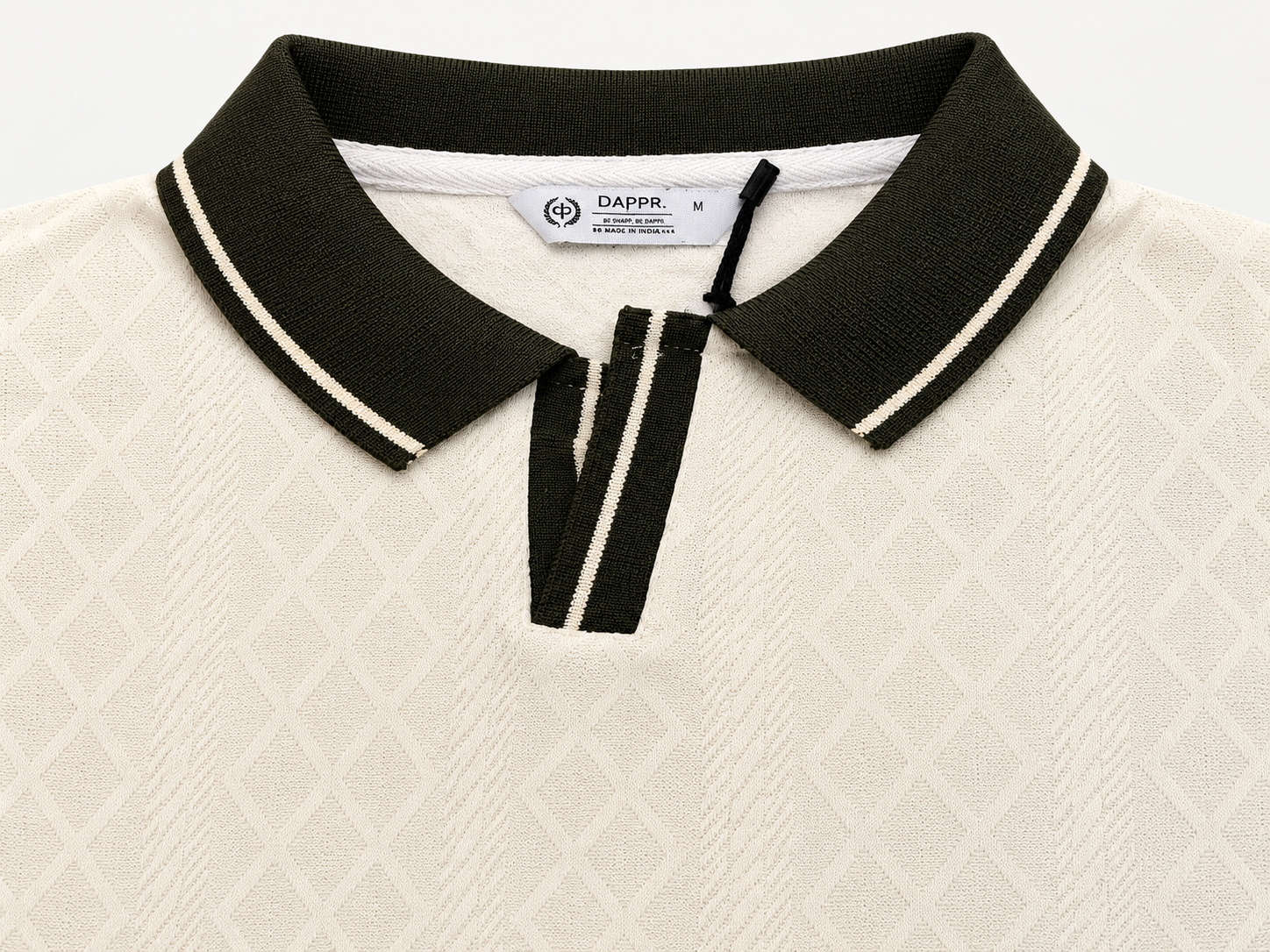 JAQUARD V NECK TEXTURE POLO