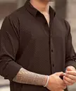 Spread Collar Casual Shirt